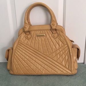 Isabella Fiore Pocketbook